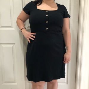 WILD FABLE / BLACK DRESS / SIZE L
